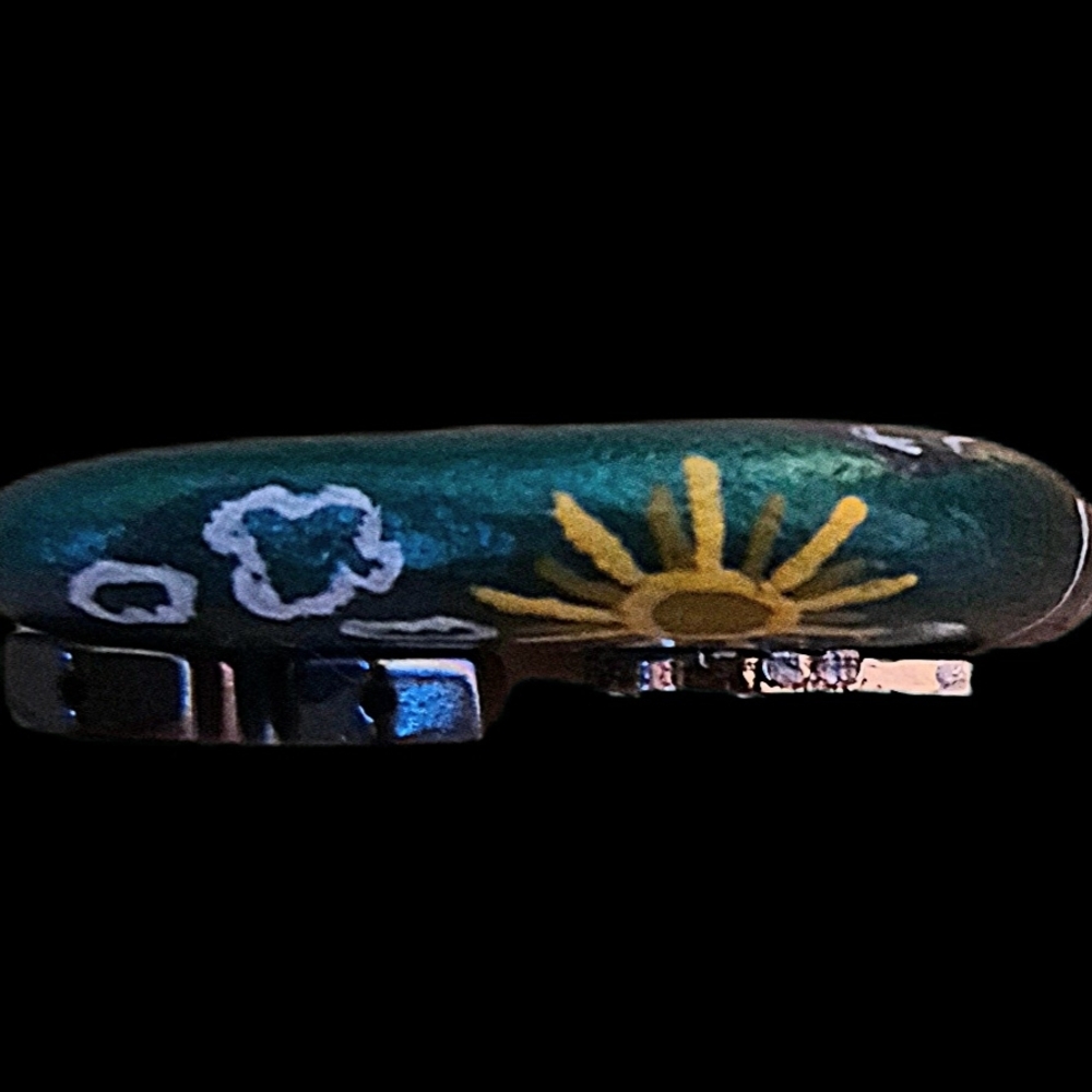 "ROAD TRIP" CAMPER VAN PAINTED ROCK - Picture 2 of 3